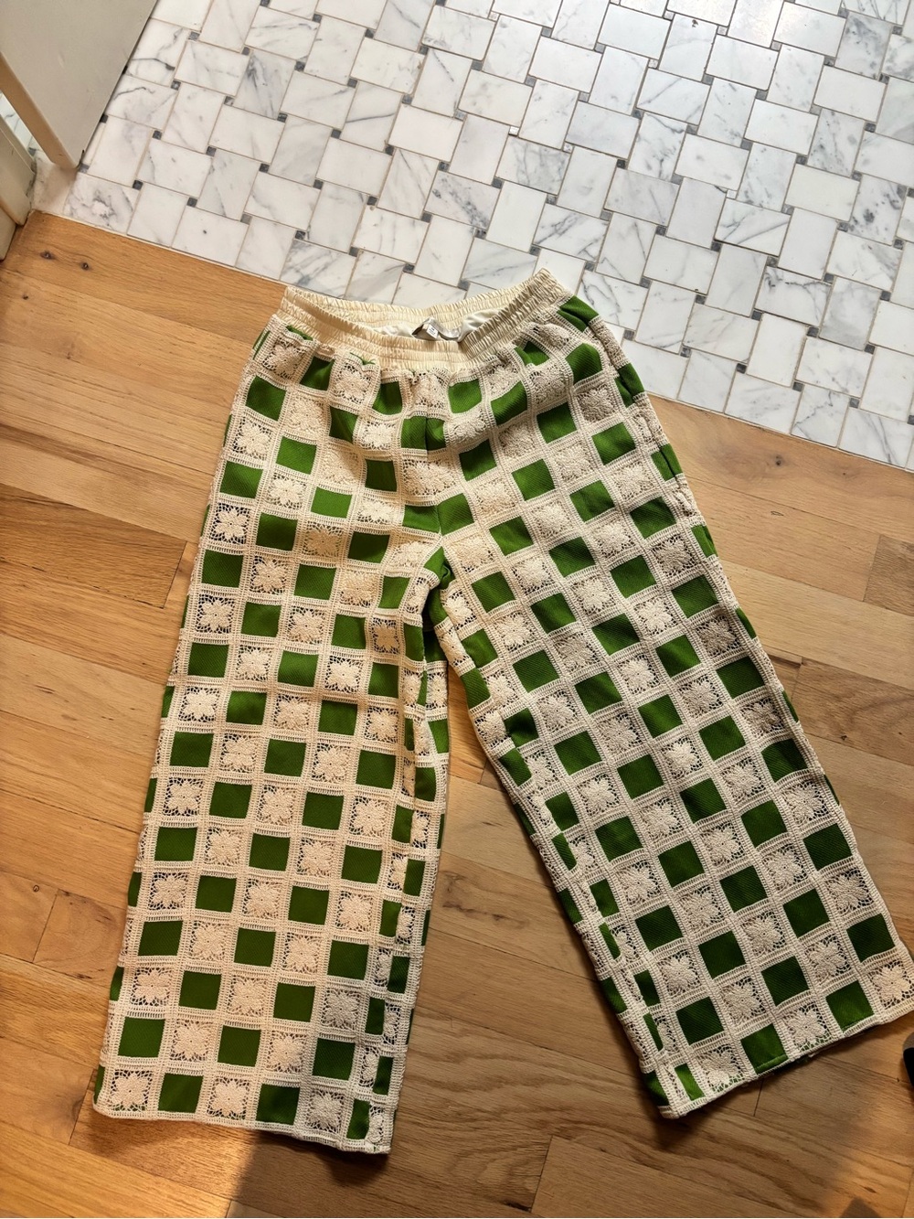 Womenβs Green & Cream Crochet-Style Knit Pants
